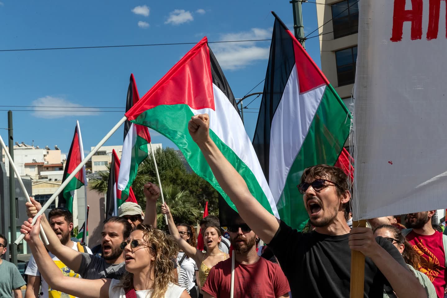 “Freedom to Palestine” echoed in the streets of Athens